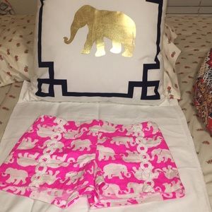 Lilly Pulitzer— Tusk In Sun shorts!